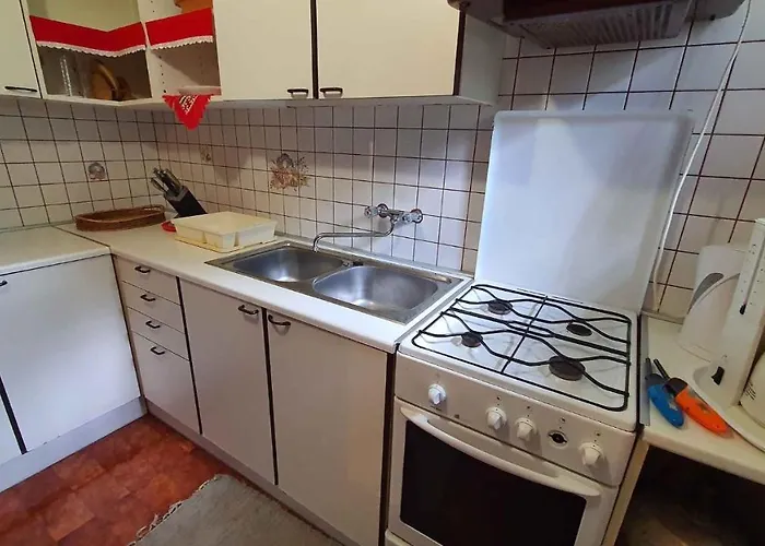 In - Balaton 43123 שיופוק